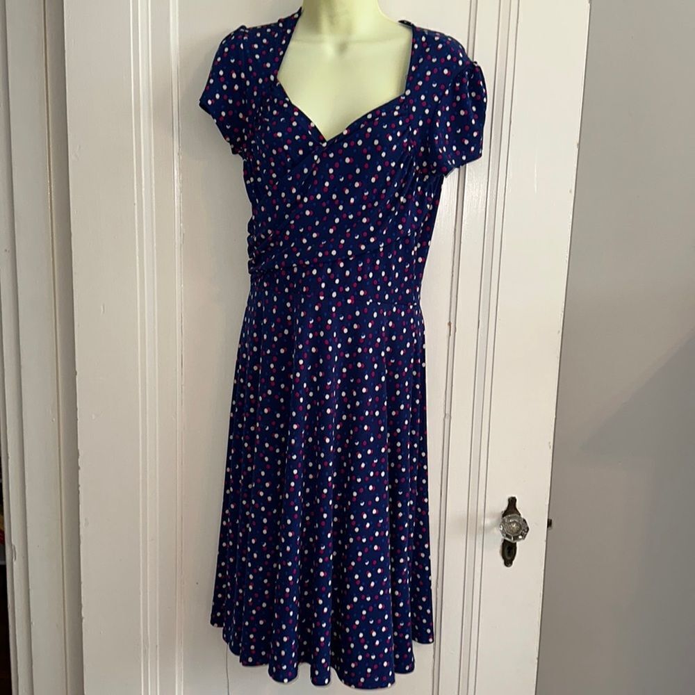Retro‎ look Leota blue polyester/spandex short sleeve /pink & cream polka dots